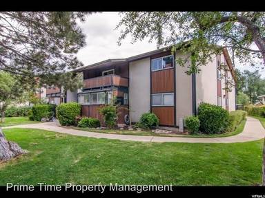 Main picture of 252 W Garden Park