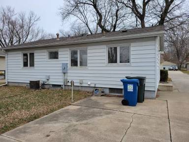 Main picture of 2023 Valley Park Dr