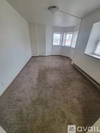 Main picture of 606 King St