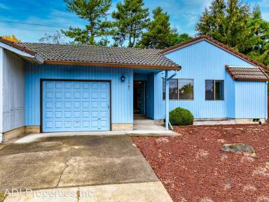 Main picture of 12987 SW Gentry Ln