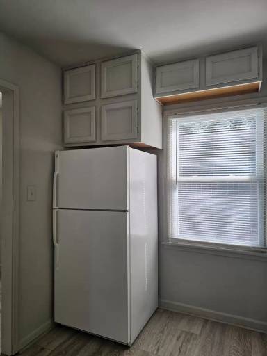 Main picture of 6 Greenbrier Ct