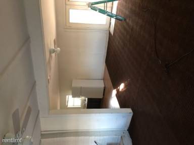 Main picture of 5029 Interstate 30 W