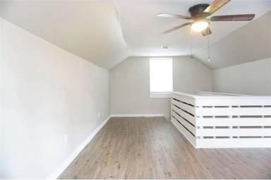 Main picture of 9276 Evergreen Ave