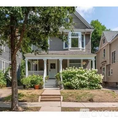 Main picture of 2117 Bryant Ave S