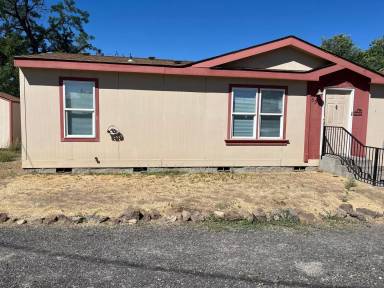 Main picture of 639 SE Evergreen Ave