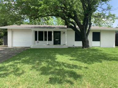 Main picture of 13430 Castleton Dr