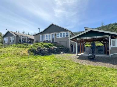 Main picture of 22 Hosler Dr