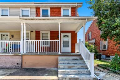 Main picture of 1224 Edison St