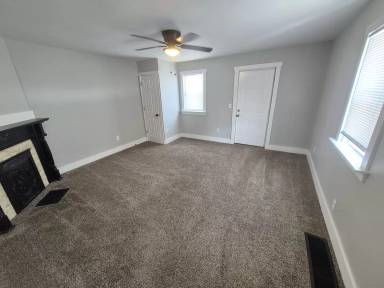Main picture of 830 Liberty St
