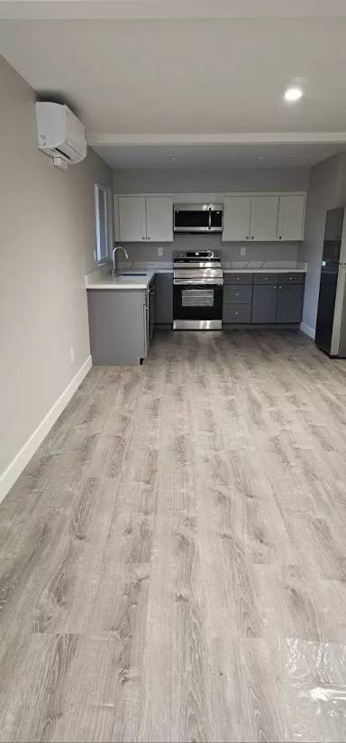 Main picture of 918 30th Ave