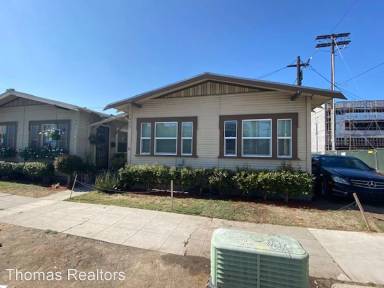 Main picture of 3994 Illinois St