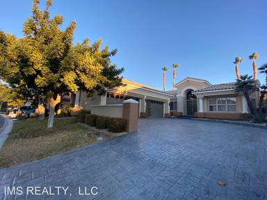 Main picture of 1712 Glenview Dr