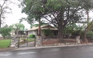 Main picture of 2501 Electric Ave