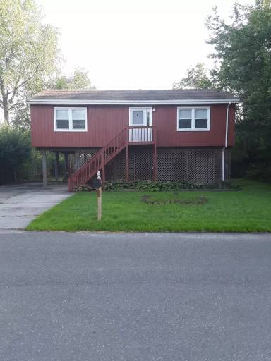 Main picture of 94 Ocean Ave