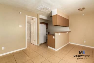 Main picture of 1702 W Yuma St Apartments