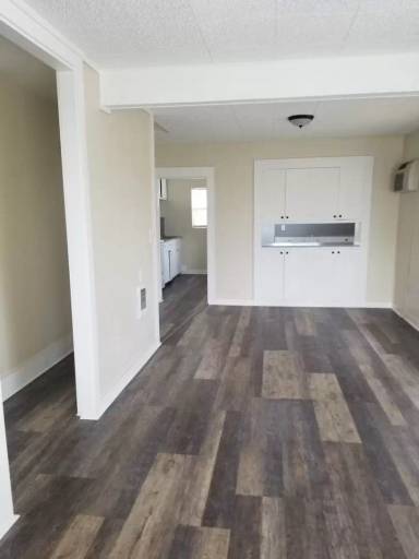 Main picture of 1205 W Yakima Ave