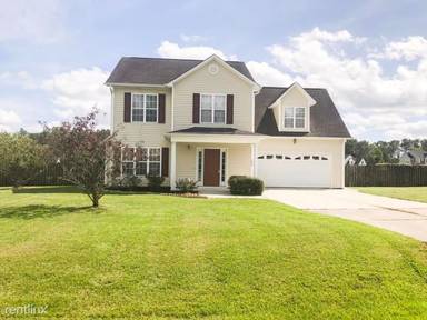 Main picture of 100 Spring Leaf Ln