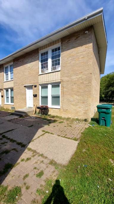 Main picture of P088 - P099 / Hebron Ave Properties - 2202 A