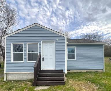 Main picture of 318 Main Rd