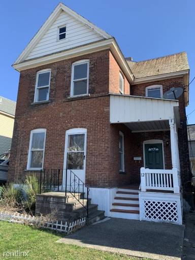 Main picture of 12 Mabbett St