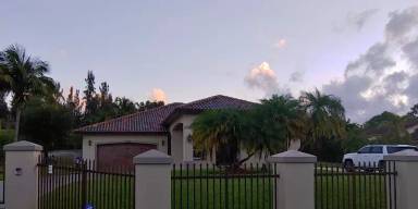 Main picture of 17177 SW 64th Ct