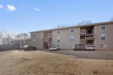 Main picture of 6117 Barton Ave