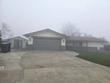 Main picture of 2329 Michael Cir
