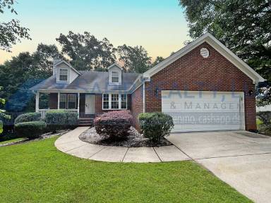 Main picture of 712 Habersham Ct