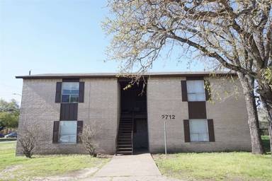 Main picture of 2712 Evergreen Cir
