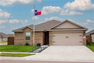 Main picture of 7913 Pruet Dr