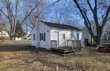 Main picture of 1700 Willamet Rd