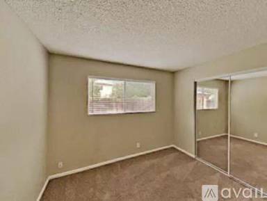 Main picture of 130 Clayton Cir