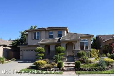 Main picture of 3032 Grasmere Cir