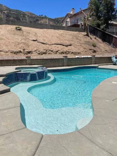 Main picture of 15721 Lake Ridge Rd