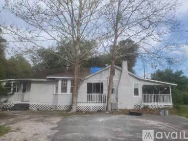 Main picture of 2785 Bates Ave