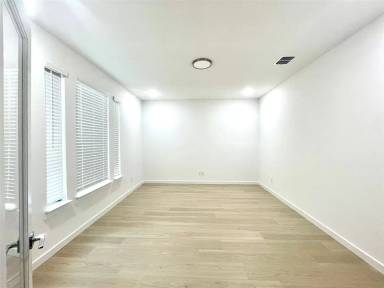 Main picture of 1600 Dropseed Dr