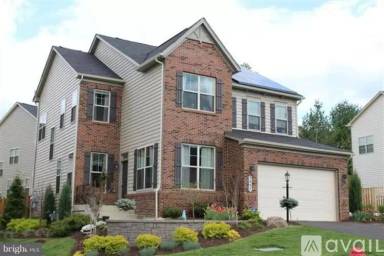 Main picture of 3037 Moore Ln