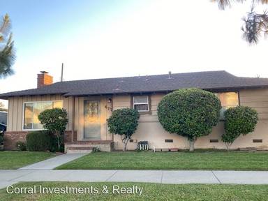 Main picture of 477 S San Jose Ave