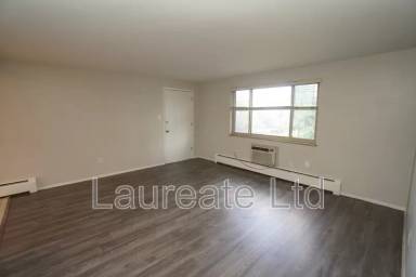 Main picture of 757 Oak St