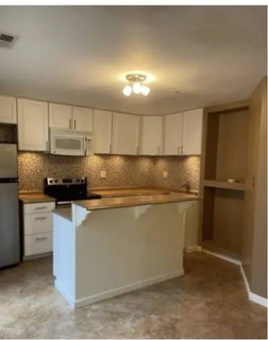 Main picture of 8612 Lonicera Ct