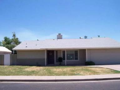 Main picture of 2563 E Glade Ave