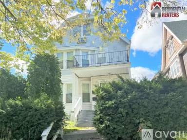 Main picture of 1755 N 47th St