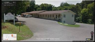 Main picture of 215 N High St