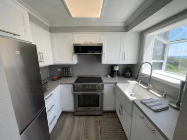 Main picture of 590-96 Avenue Alhambra