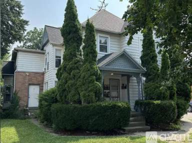 Main picture of 917 W Cross St