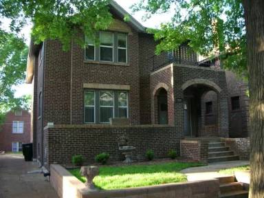 Main picture of 7359 Amherst Ave