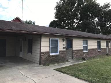 Main picture of 200 W Market St