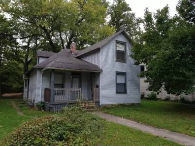Main picture of 415 Dodge St