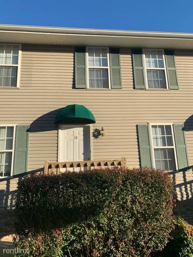 Main picture of 24 Lake Village Ct