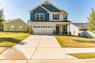 Main picture of 753 Edenberry St